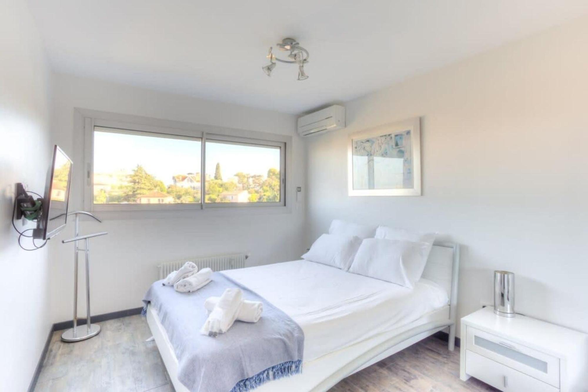 Mimosas Furnished Flat * Antibes